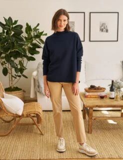 BLACKROCK Khaki, Italian Peached Twill -Frank Eileen Fashion Store 113 BLACKROCK KHKI LAB518TF BRNV model michele ouellet 0621 28cdb5cc f86f 459e 8e9a cd7458ee81fd