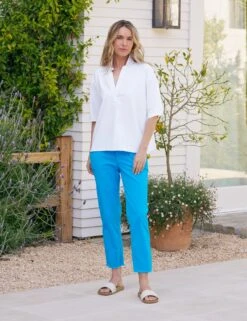 WICKLOW Azul, Italian Performance Twill 7 WICKLOW Azul, Italian Performance Twill -Frank Eileen Fashion Store 12 LAB227HJ WHT WICKLOW AZLT NATHALIE SU25 JULY 0878 sRGB