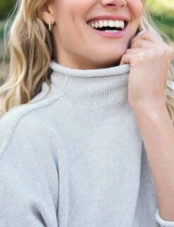 MONTEREY Heather Gray Melange, Pure Italian Cotton 6 MONTEREY Heather Gray Melange, Pure Italian Cotton -Frank Eileen Fashion Store 12 SWEATER01 HTWK LAB634TF BLK NathalieDarcas 25RE January 1007 sRGB