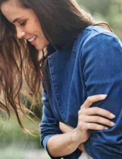 DUBLIN 1977 Wash, Italian Performance Denim -Frank Eileen Fashion Store 18 JAMESON WTL LAB219 WHT DUBLIN 1977 EMILY 03588 v1 sRGB