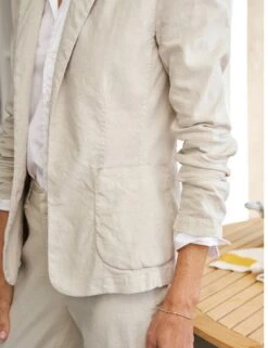 DUBLIN Cement, Italian Performance Linen -Frank Eileen Fashion Store 22 KINSALE CMTL BARRY WHTD DUBLIN CMTL Model Kristine Szabo 24SP 4374 sRGB 99cf50b0 17ba 4132 8228 1369ab2a2e03