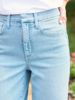 GALWAY 1967 Wash, Italian Dream Denim -Frank Eileen Fashion Store 25 LAB510HJ WHT GALWAY 1967 Simone Norblom 24SU 0722 sRGB