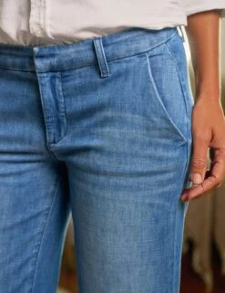 WESTPORT 1968 Wash, Italian Dream™ Light Denim -Frank Eileen Fashion Store 27 WESTPORT 1968 EILEEN WCD LABBELFAST BRNV Paloma 25SP March 1868 sRGB