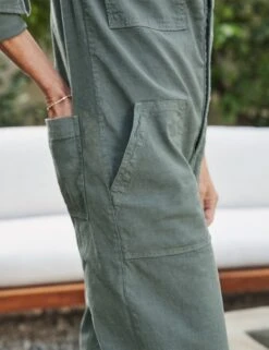 NORTHERN IRELAND Rosemary, Italian Performance Linen -Frank Eileen Fashion Store 31 NORTHERN RMYL Model Kristine Szabo 3867 v1 sRGB