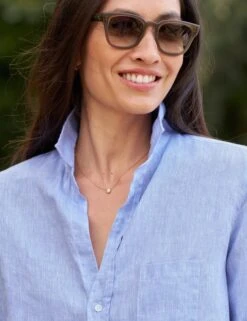 EILEEN Light Blue, Classic Linen -Frank Eileen Fashion Store 45 WATERFORD NAVY EILEEN LBL Jessica Mau 24SP 5321 sRGB