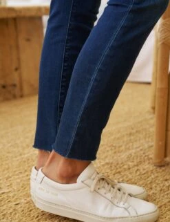 SLIGO 1992 Wash, Italian Performance Denim -Frank Eileen Fashion Store 47 LAB521TF WHT SLIGO 1992 Model SimoneNorblom 24RE 0439 sRGB