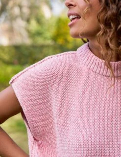 MONTECITO VEST Coral Reef, Pure Italian Cotton -Frank Eileen Fashion Store 63 SWEATER05 CRFK GOLFSHORT WTL Paloma 25SP March 2778 sRGB